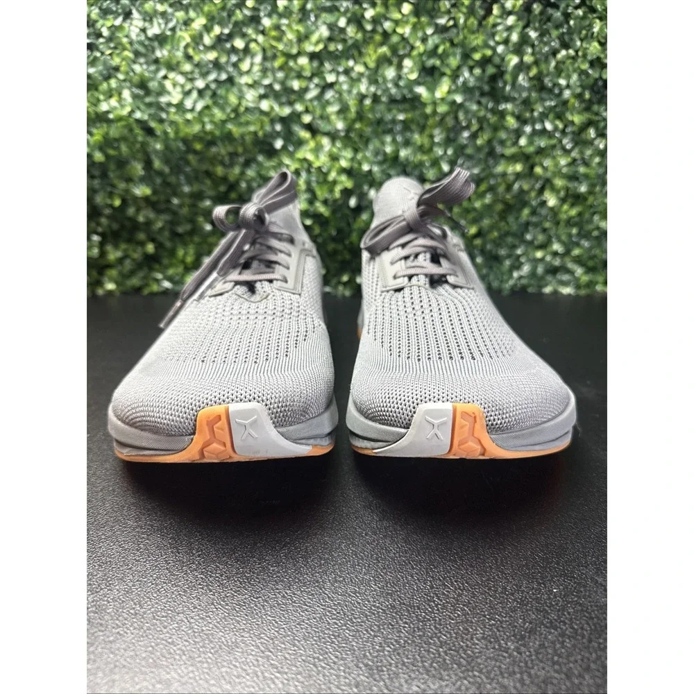 Flux Footwear Adapt Runners Shoes Sneakers Men's Size 12.5